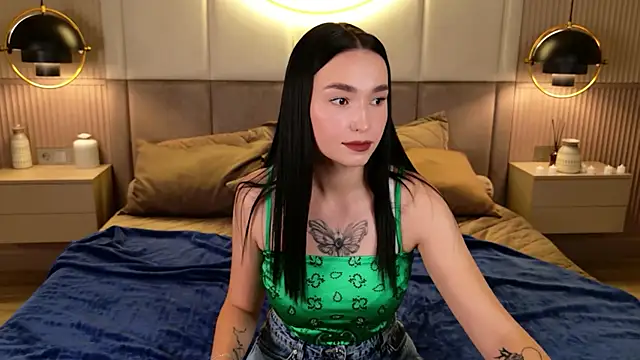 Amanda Choi online show from November 5, 5:34 am