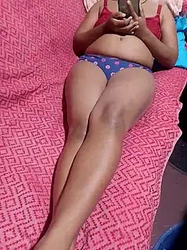 maduwanthi9328 online show from November 24, 1:57 pm