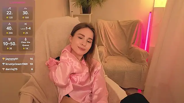  online show from November 3, 11:09 pm