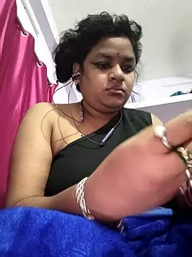 Deborbhavi222 online show from January 16, 7:43 pm