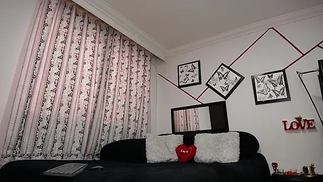 Violetta afrodit online show from October 31, 7:07 pm