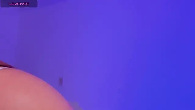 nicol gw7 online show from April 17, 2:24 am