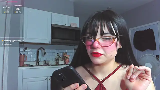 LunaMilav online show from October 17, 12:14 am