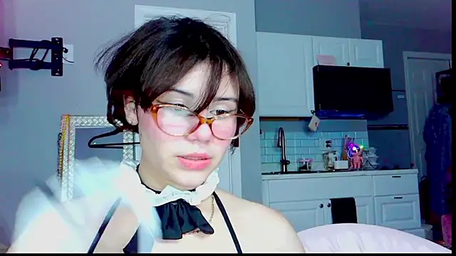 LunaMilav online show from September 27, 5:03 am