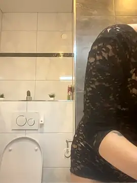 YoungMia18 online show from September 22, 9:13 pm