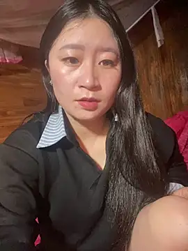 violet-00 online show from February 15, 8:57 am