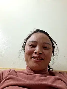 xuxulovezz online show from December 16, 12:44 pm