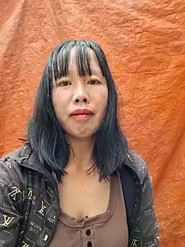 helenzz online show from September 30, 2:50 am