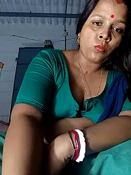 reya743 online show from October 12, 4:53 pm