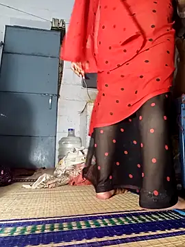 reya743 online show from October 4, 4:33 pm