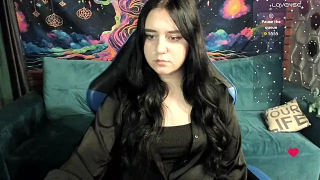 SweeetKitty88 online show from September 22, 7:29 am