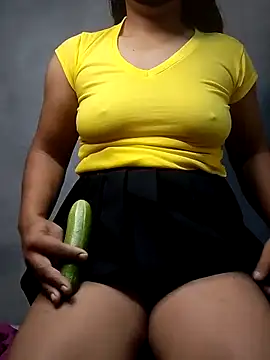 LylyCii96 online show from October 30, 12:57 am