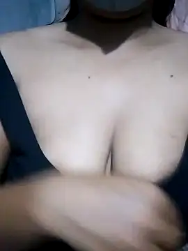 LylyCii96 online show from October 1, 4:28 am