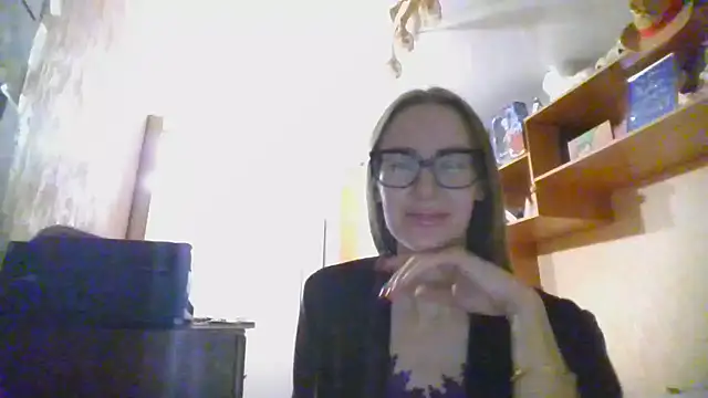 Norivann online show from October 15, 7:49 pm