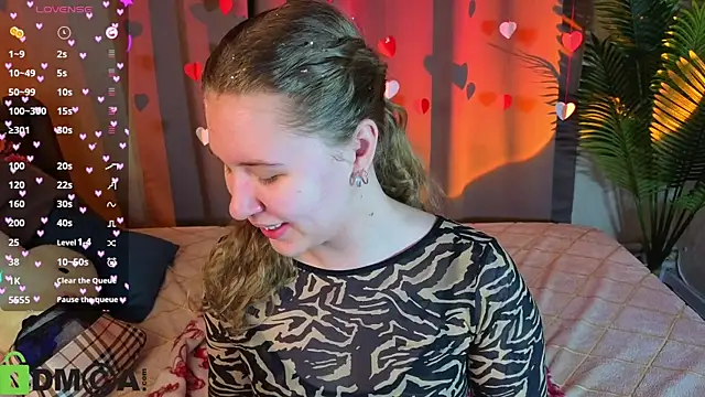 Elsie Cutties online show from February 14, 1:18 am