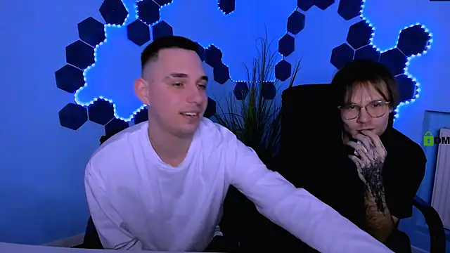 jason sweety online show from March 3, 8:04 pm