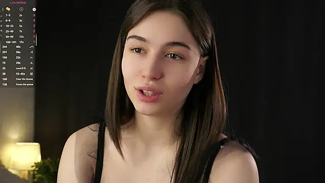 LettySlovacek online show from April 14, 2:33 am