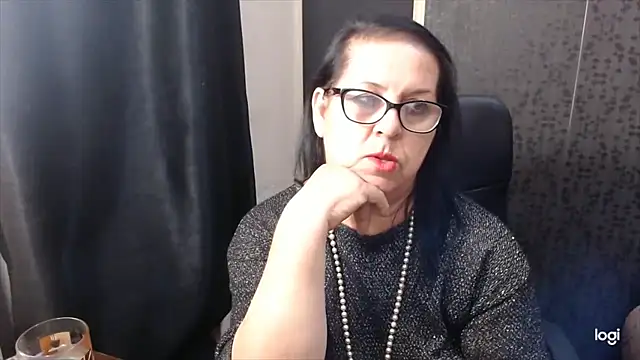 Snapshot of MissSanjanne chatting on September 26, 8:28 pm MissSanjanne online show from September 26, 8:28 pm