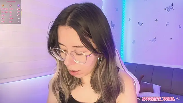 sweettvera online show from April 13, 1:12 pm