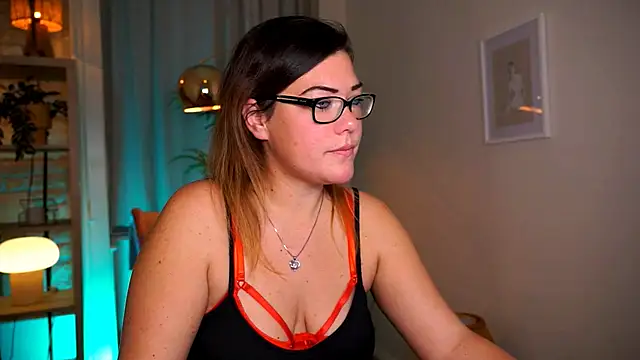 mrs fllowerr online show from November 10, 4:57 pm