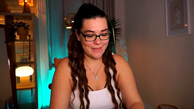 mrs fllowerr online show from January 7, 6:00 pm