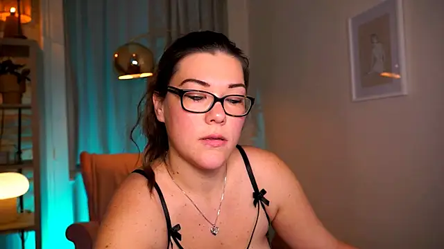 mrs fllowerr online show from December 18, 6:01 pm