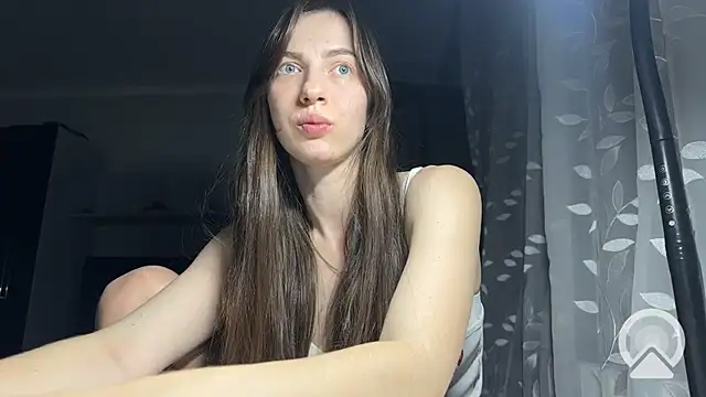 Prettyyy Angel online show from January 10, 6:01 pm