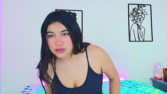 Amaraa Rose online show from November 5, 7:52 pm