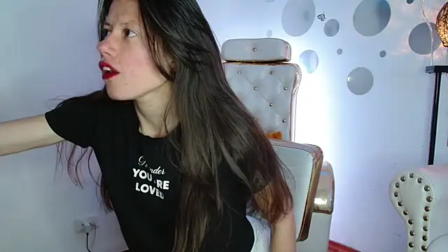 Nina Roser online show from September 24, 12:48 pm