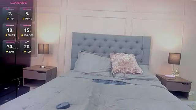 SalemMorris online show from October 21, 7:40 pm