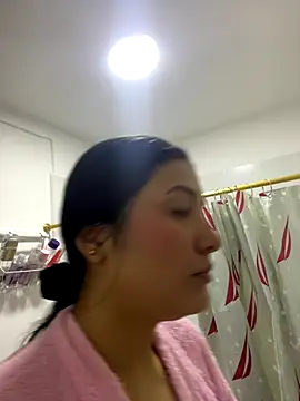 IsabellaJoness  online show from October 20, 11:13 am