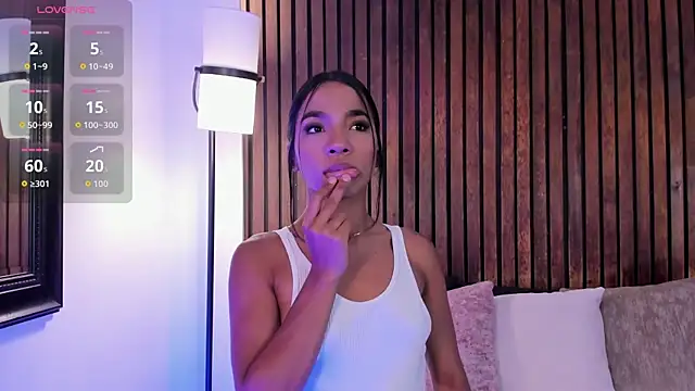 Ivana Hall online show from December 16, 8:04 pm