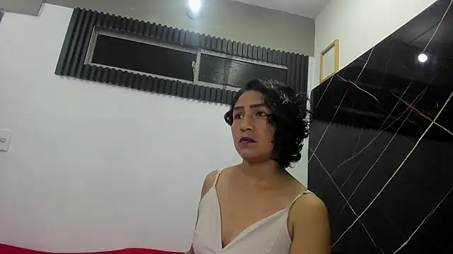 emperatris 23 online show from October 20, 11:46 am