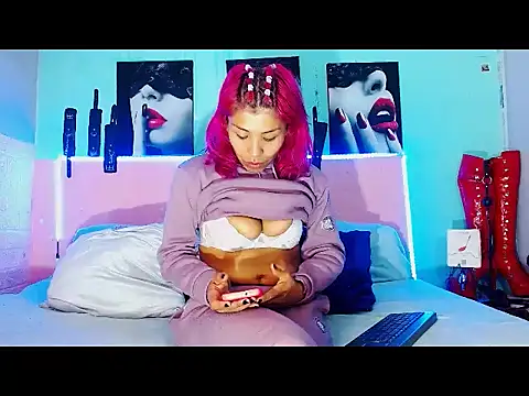 mylygrey online show from March 9, 2:09 pm