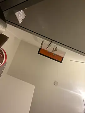 wonderlustt online show from September 30, 9:19 pm