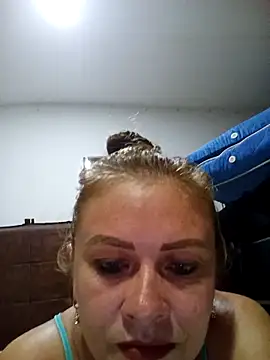 laura caponera  online show from September 23, 4:32 am