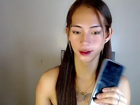 ashley bombshell online show from October 31, 10:36 pm