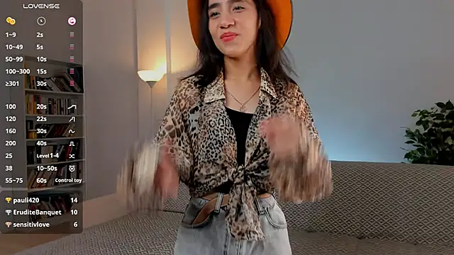 LoidaTatom online show from October 4, 3:34 am