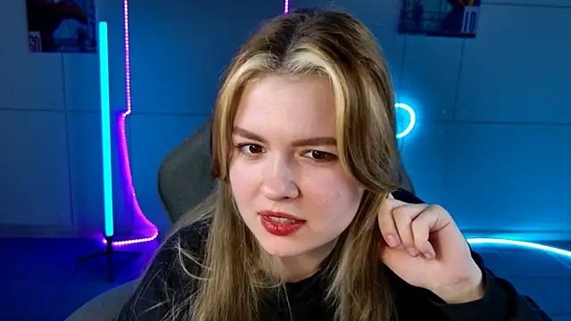 HaleySun online show from October 3, 2:00 pm