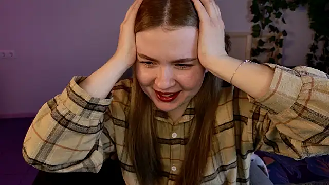 HaleySun online show from October 20, 9:12 am