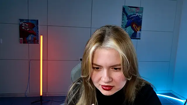 HaleySun online show from October 1, 1:16 pm