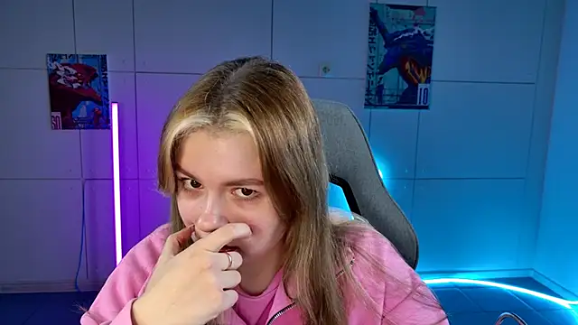 HaleySun online show from September 30, 9:04 am