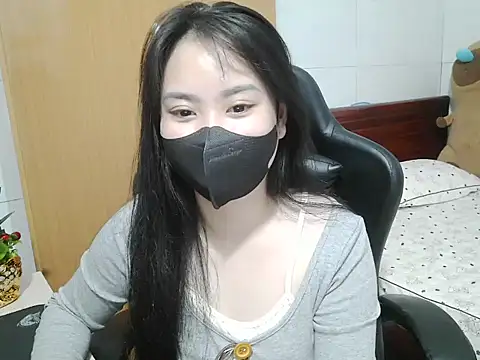 Lilybelle039 online show from December 2, 6:59 am