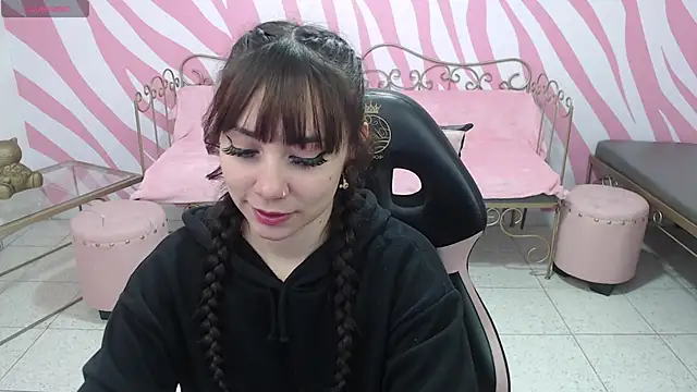 saabrina  online show from October 16, 1:14 pm