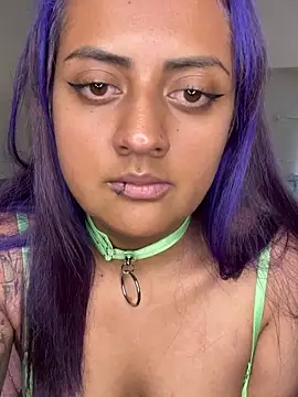 sunnymoonn 1 online show from October 3, 2:38 am