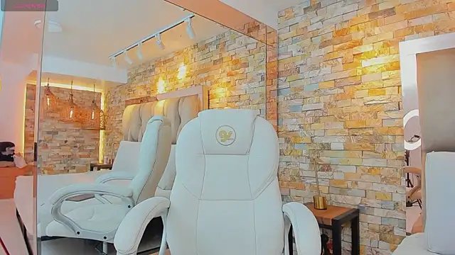 eris novikov online show from October 3, 12:32 pm