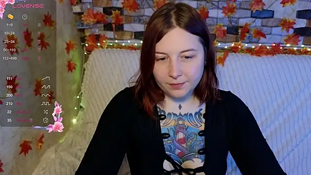 Belinda Starlight online show from November 8, 11:59 am