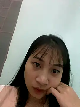 emvy-xinh04 online show from September 24, 4:17 pm