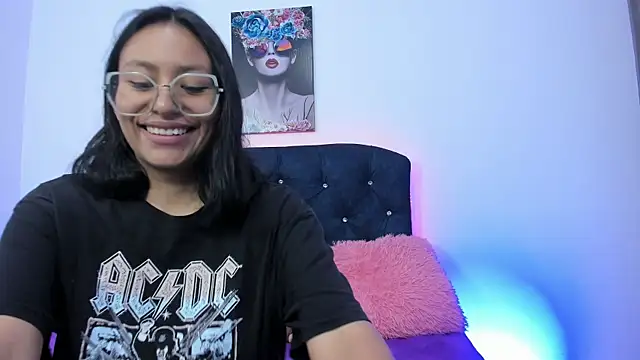 zarelynn online show from October 5, 3:17 pm