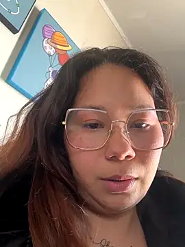 lachinita-32 online show from October 9, 7:40 pm